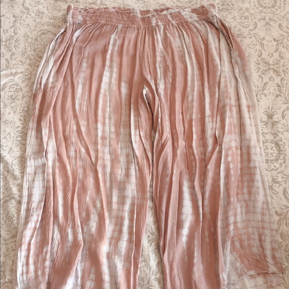 Forever 21 Pants - Kulat Poncho Capris Tie Dye smocked waist PLUS